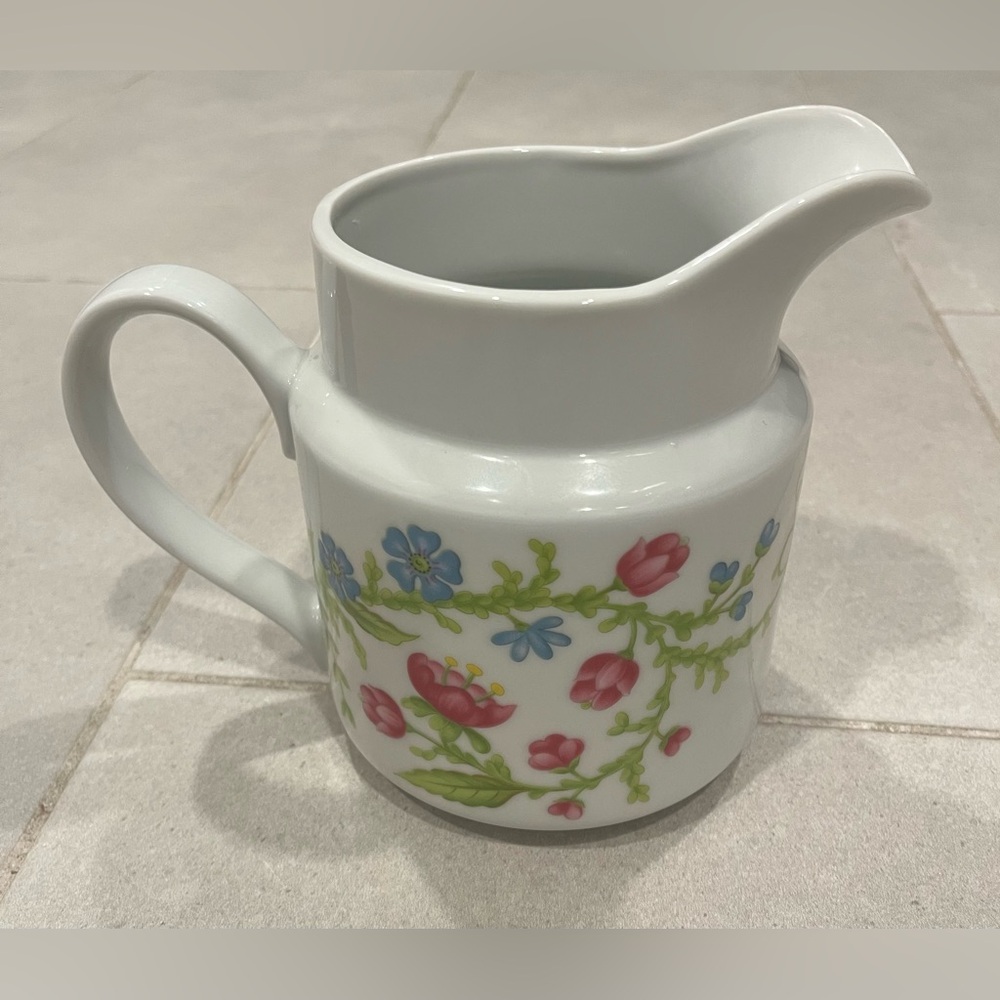 Monticello Taste Setter by Sigma vintage floral pitcher